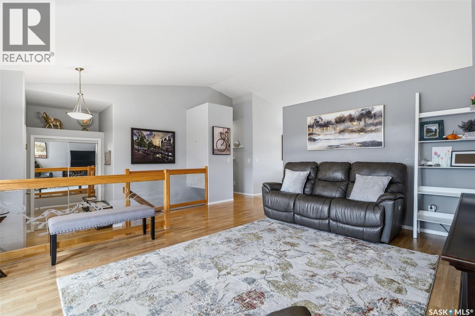 107 Carr Crescent, Saskatoon, Saskatchewan  S7S 1M3 - Photo 5 - SK021940