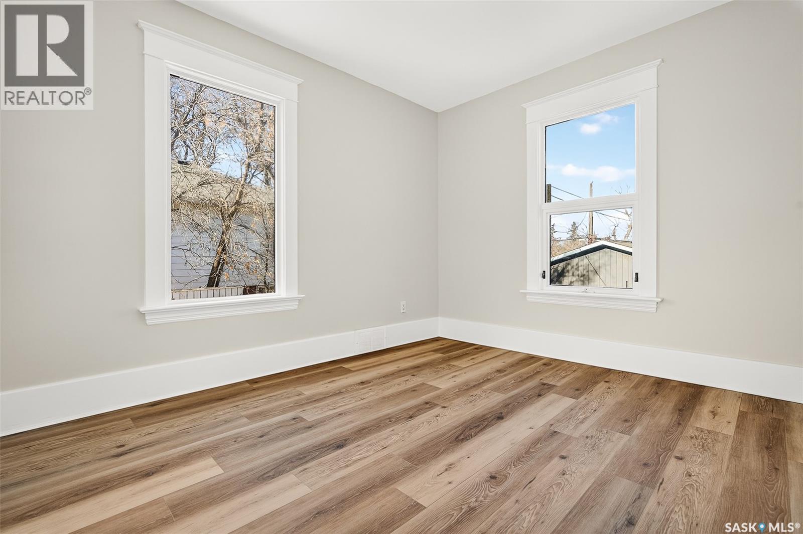 116 Iroquois Street E, Moose Jaw, Saskatchewan  S6H 4T2 - Photo 11 - SK021939