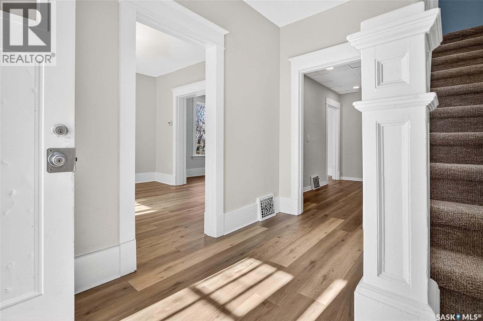 116 Iroquois Street E, Moose Jaw, Saskatchewan  S6H 4T2 - Photo 5 - SK021939