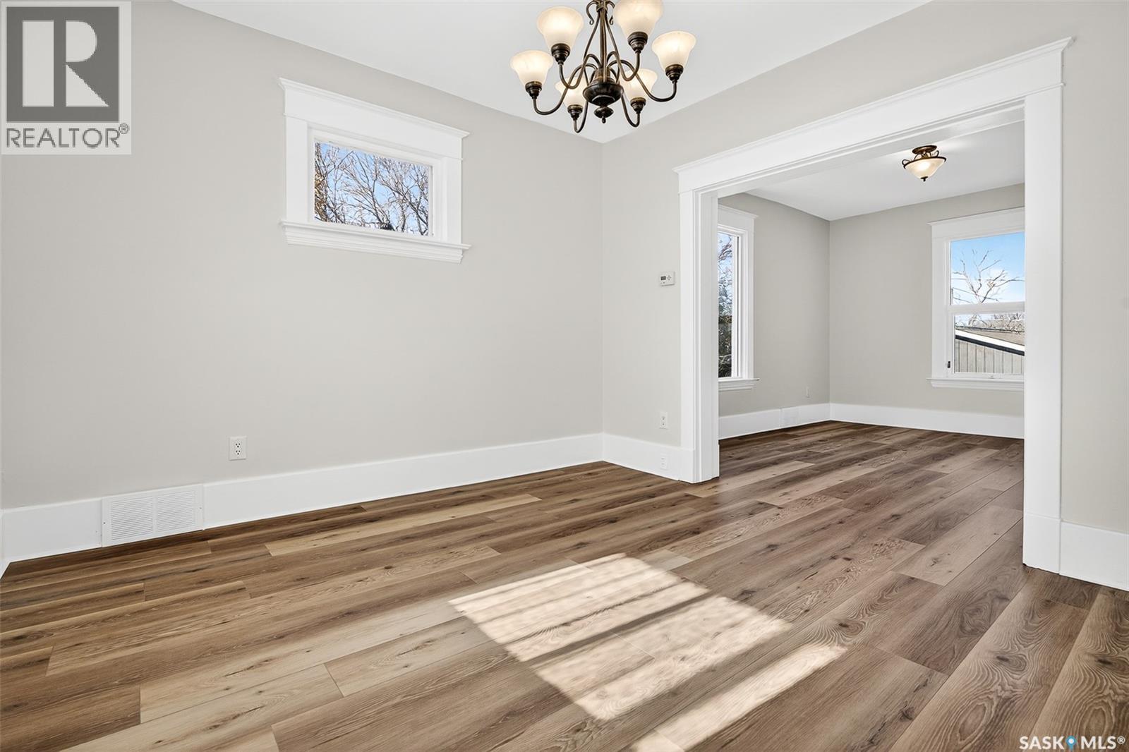 116 Iroquois Street E, Moose Jaw, Saskatchewan  S6H 4T2 - Photo 8 - SK021939