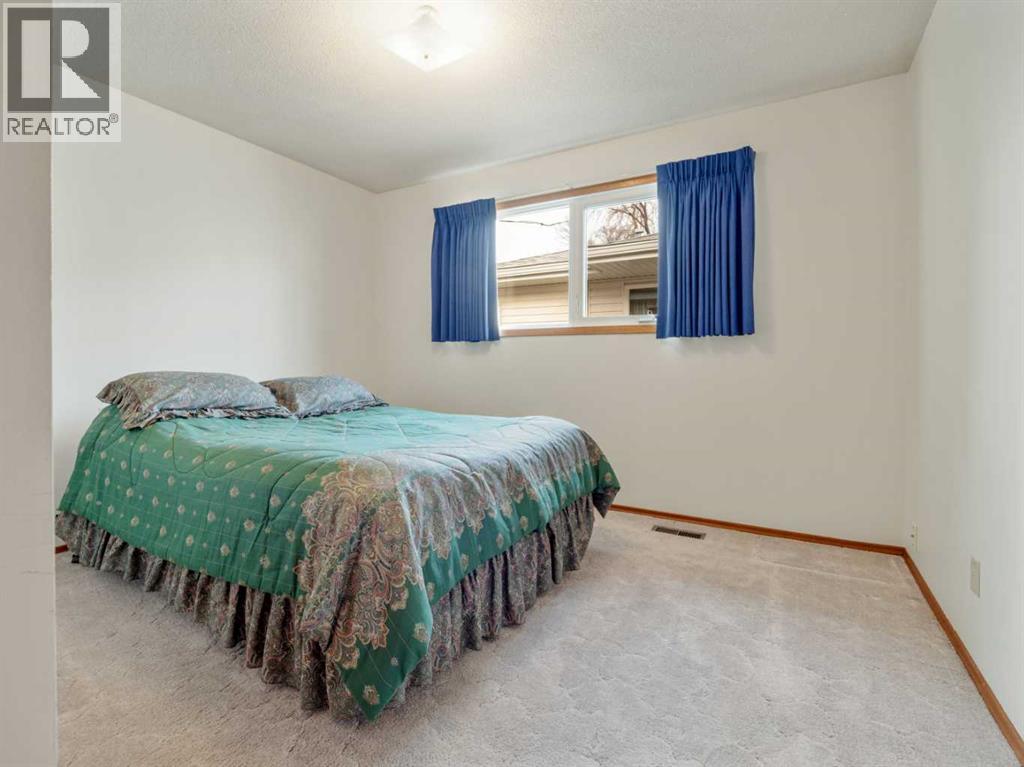 5906 55 Street, Taber, Alberta  T1G 1K3 - Photo 23 - A2264587