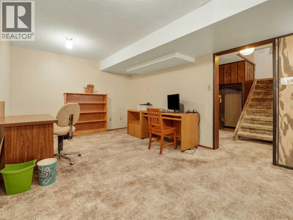 5906 55 Street, Taber, Alberta  T1G 1K3 - Photo 35 - A2264587