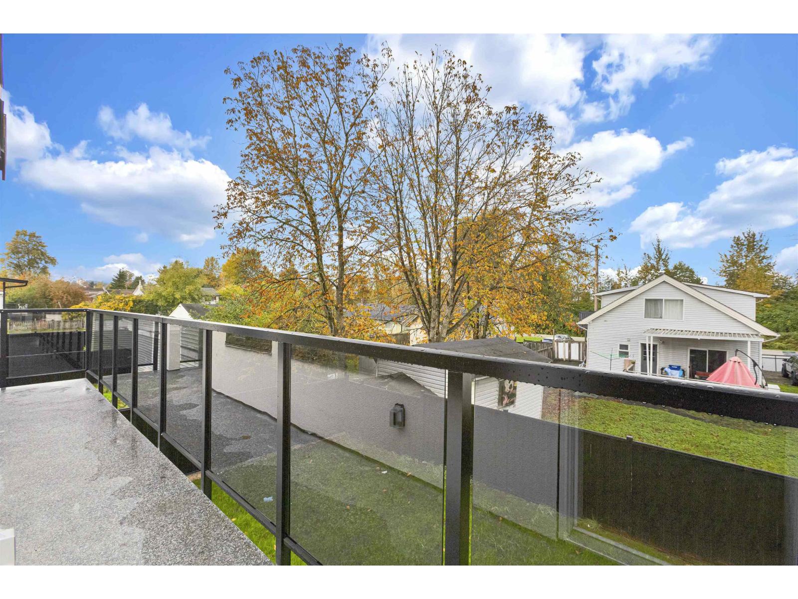 12927 115a Avenue, Surrey, British Columbia  V3R 2R3 - Photo 17 - R3062877