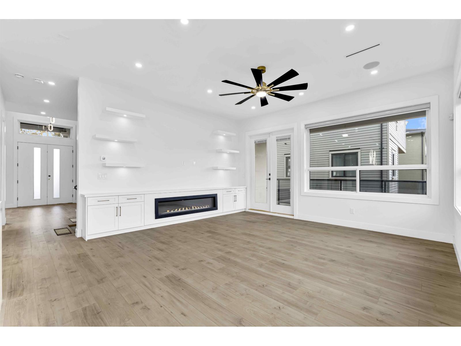 12927 115a Avenue, Surrey, British Columbia  V3R 2R3 - Photo 11 - R3062877