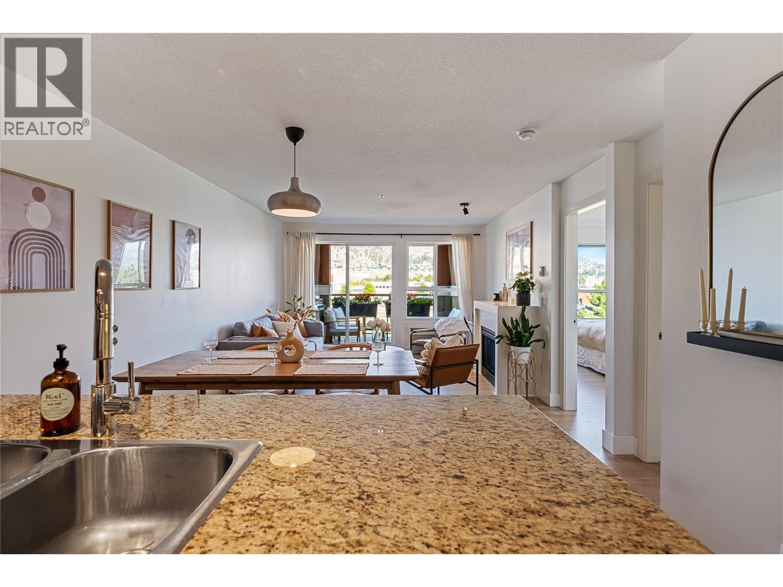 1093 Sunset Drive Unit# 307, Kelowna, British Columbia  V1Y 9Z4 - Photo 11 - 10367023