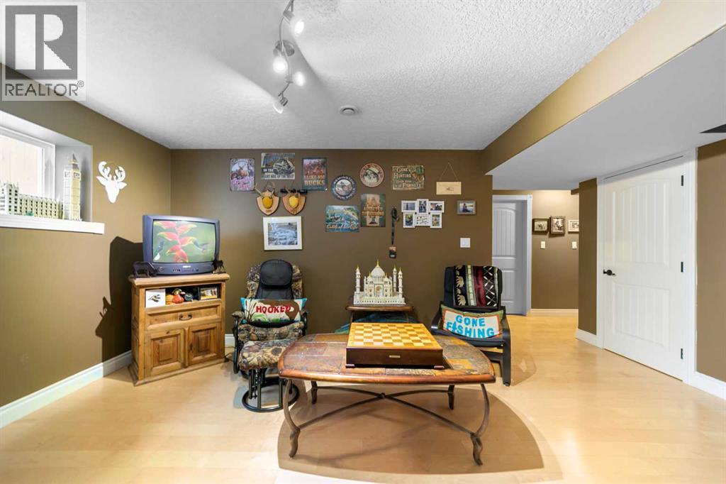 3701 68 A Street W, Camrose, Alberta  T4V 5B7 - Photo 33 - A2224129