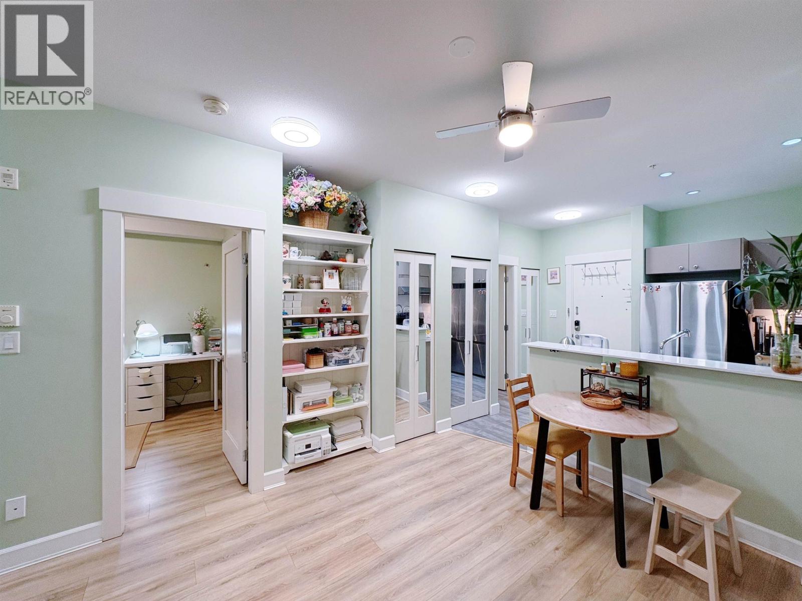 304 6611 Eckersley Road, Richmond, British Columbia  V6Y 0B7 - Photo 4 - R3060726