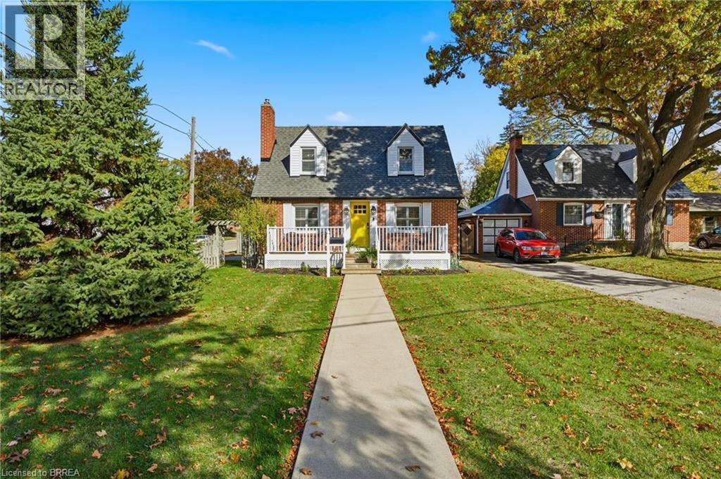 327 TERRACE HILL Street, Brantford, Ontario