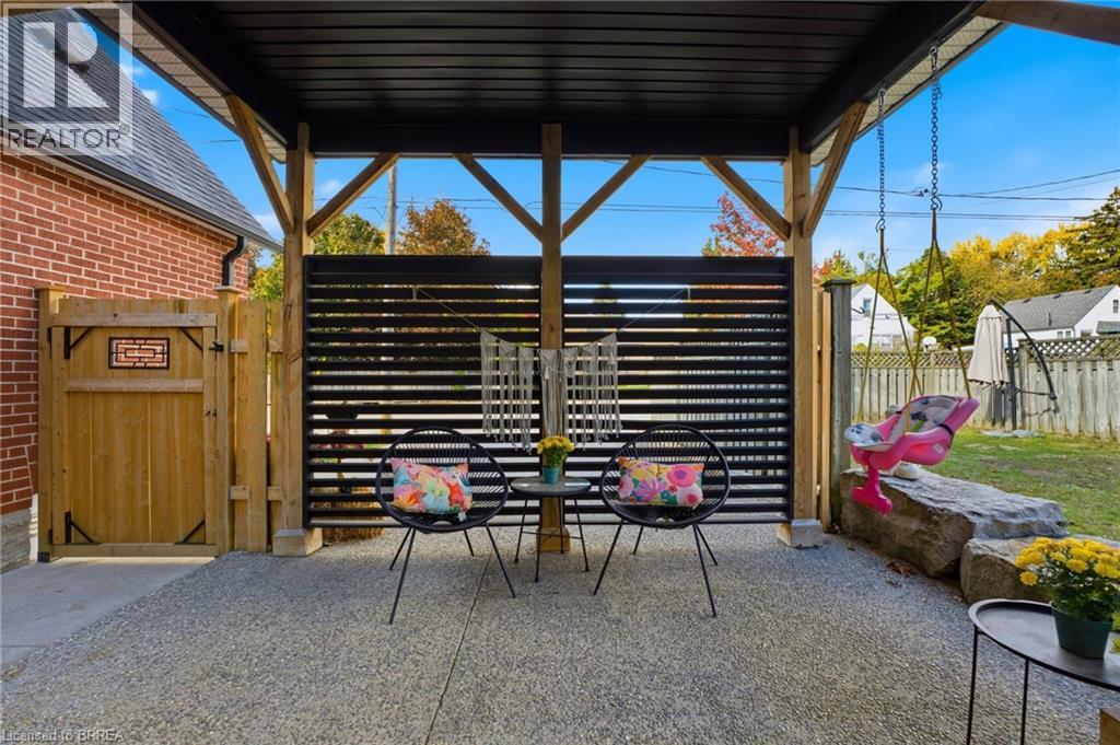 327 Terrace Hill Street, Brantford, Ontario  N3R 1H4 - Photo 24 - 40783966