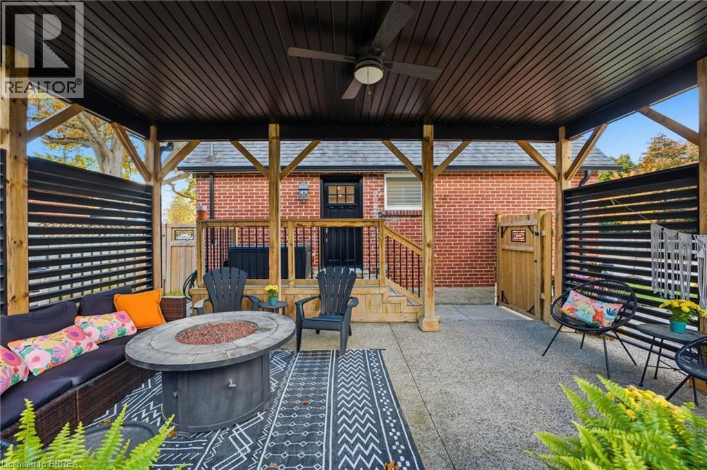 327 Terrace Hill Street, Brantford, Ontario  N3R 1H4 - Photo 25 - 40783966