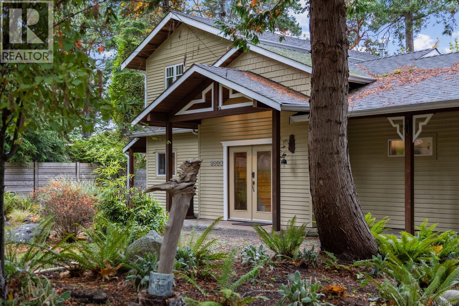 3495 Harwood Rd, Hornby Island, British Columbia  V0R 1Z0 - Photo 3 - 1018167