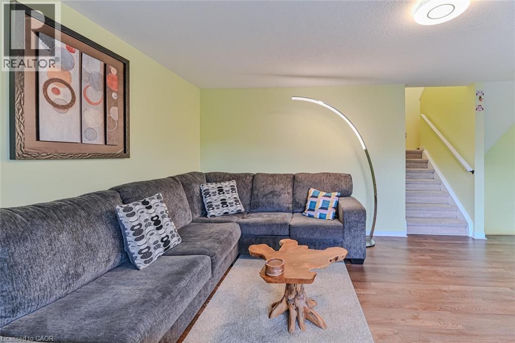 110 Activa Avenue Unit# E-31, Kitchener, Ontario  N2E 4K4 - Photo 16 - 40784047