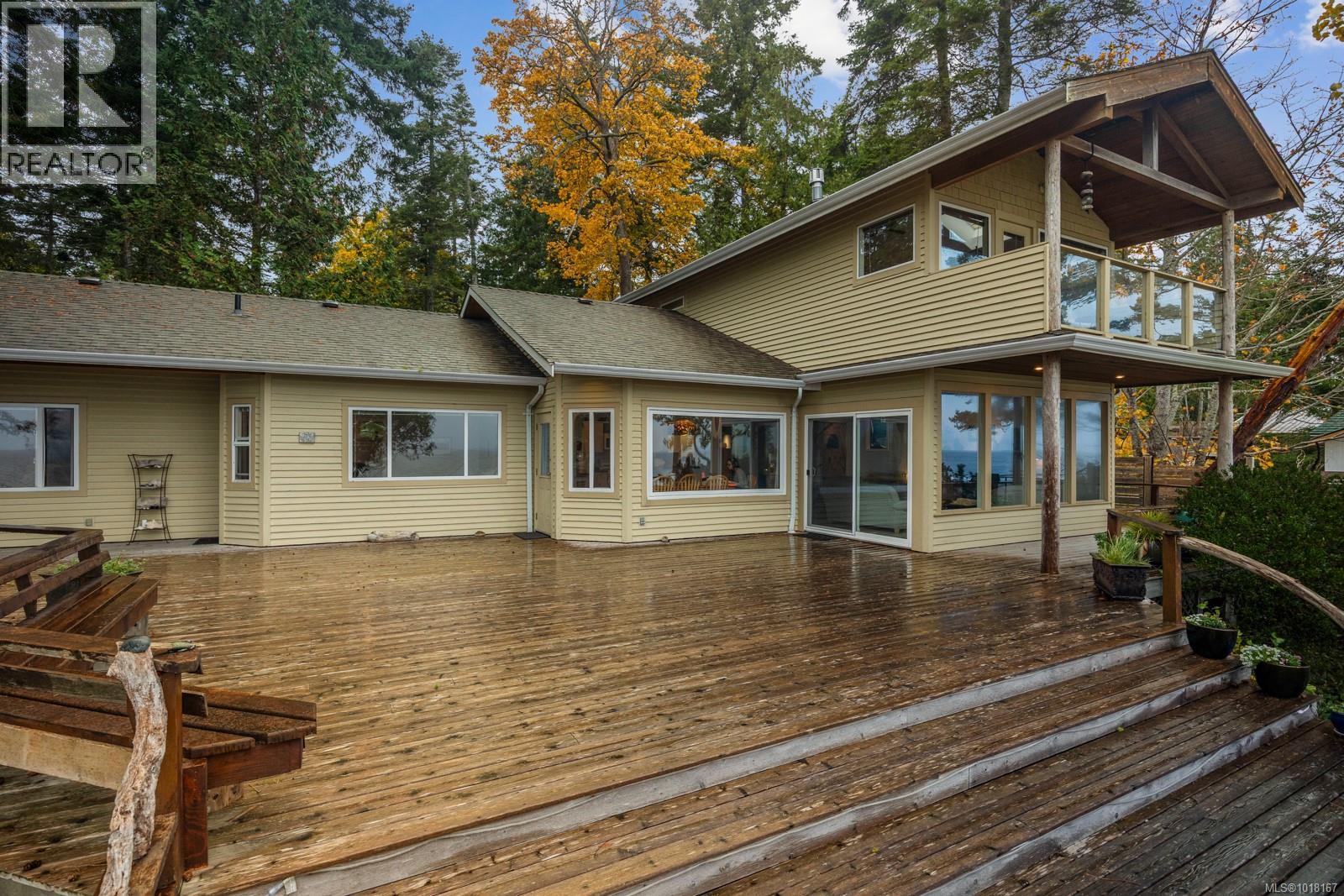 3495 Harwood Rd, Hornby Island, British Columbia  V0R 1Z0 - Photo 5 - 1018167