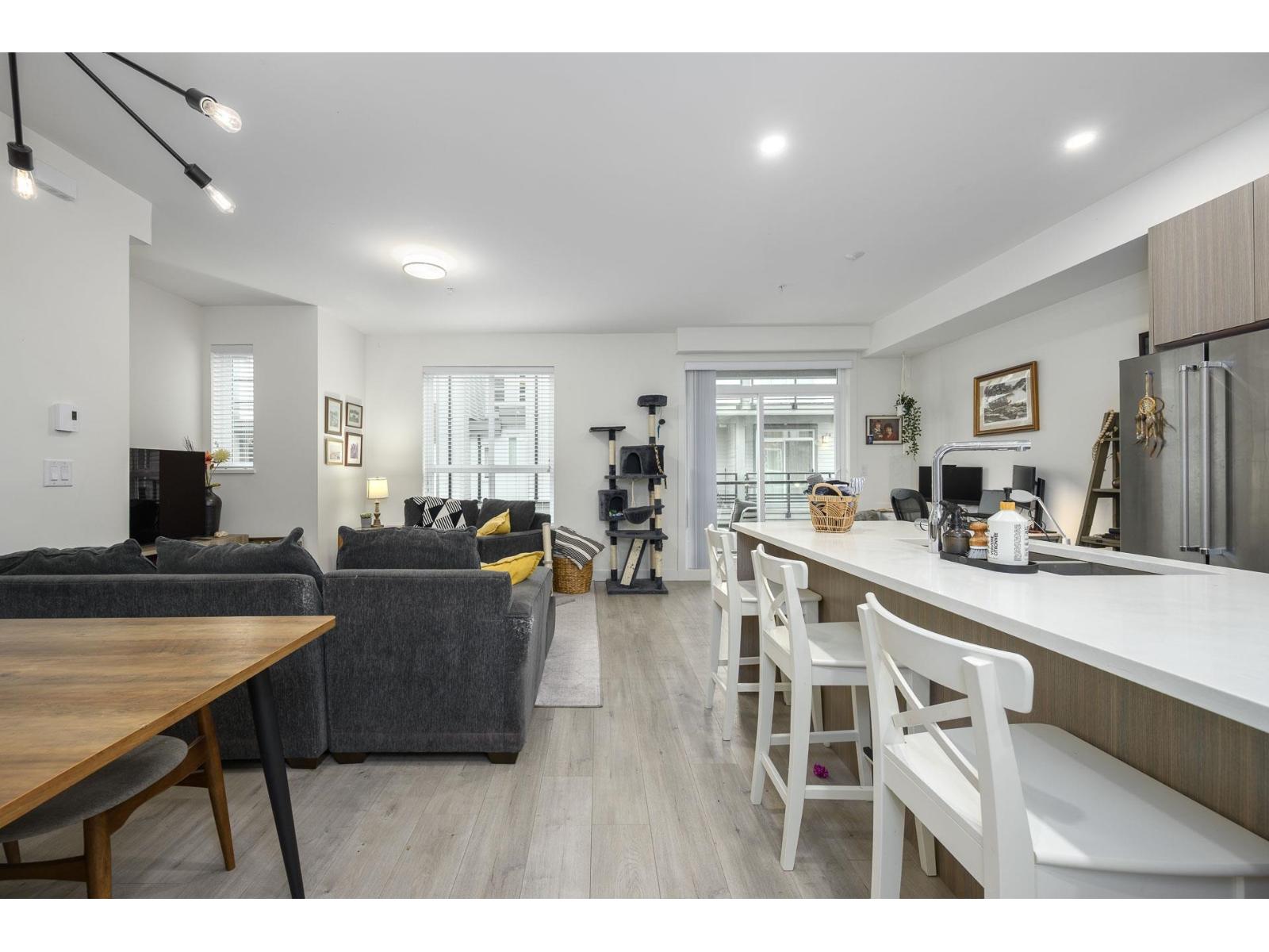 51 7947 209 Street, Langley, British Columbia  V2Y 2C8 - Photo 5 - R3063017