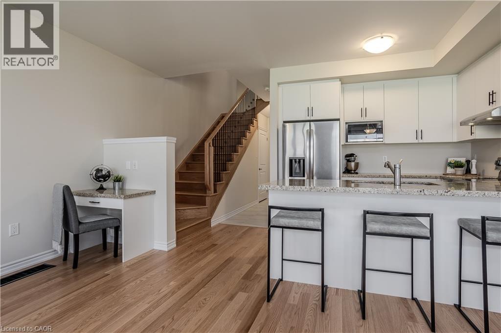 1407 Oakmont Common, Burlington, Ontario  L7P 0V8 - Photo 13 - 40784079