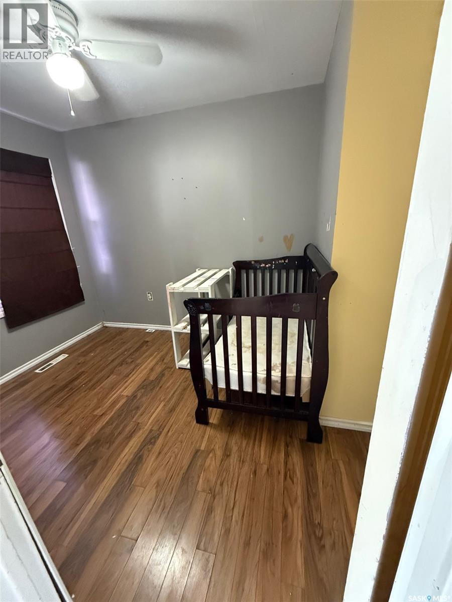 36 Merritt Crescent, Regina, Saskatchewan  S4T 5Y2 - Photo 5 - SK021963