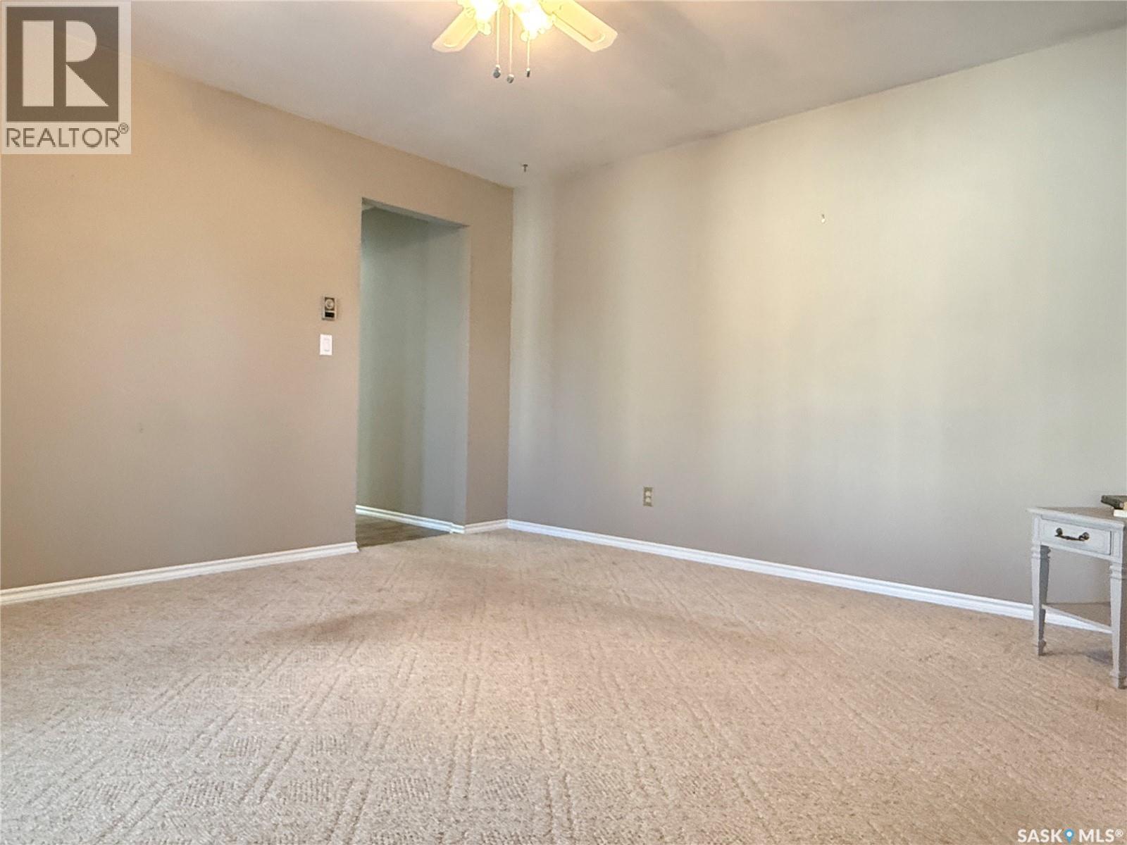 505 9th Avenue W, Melville, Saskatchewan  S0A 2P0 - Photo 10 - SK021924