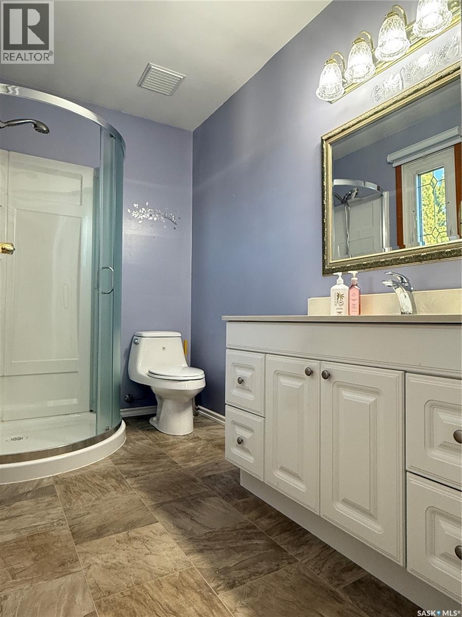 505 9th Avenue W, Melville, Saskatchewan  S0A 2P0 - Photo 18 - SK021924