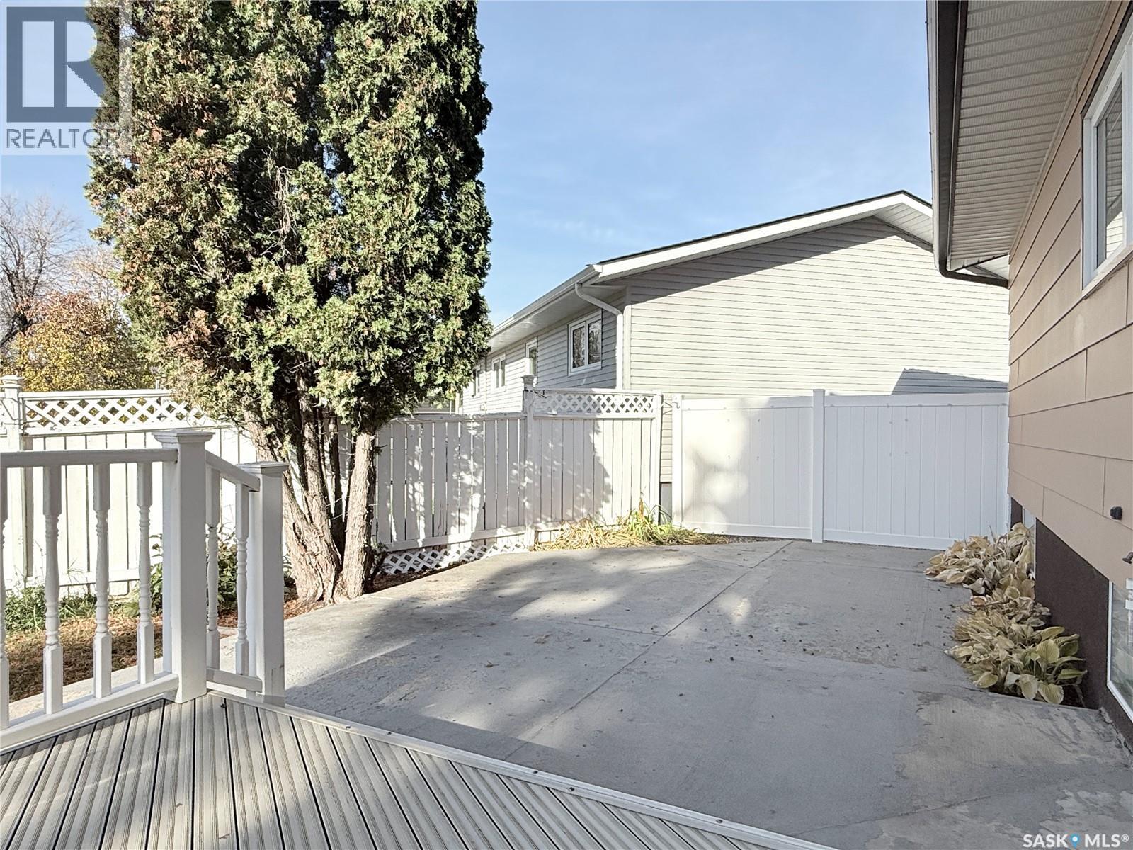 505 9th Avenue W, Melville, Saskatchewan  S0A 2P0 - Photo 38 - SK021924