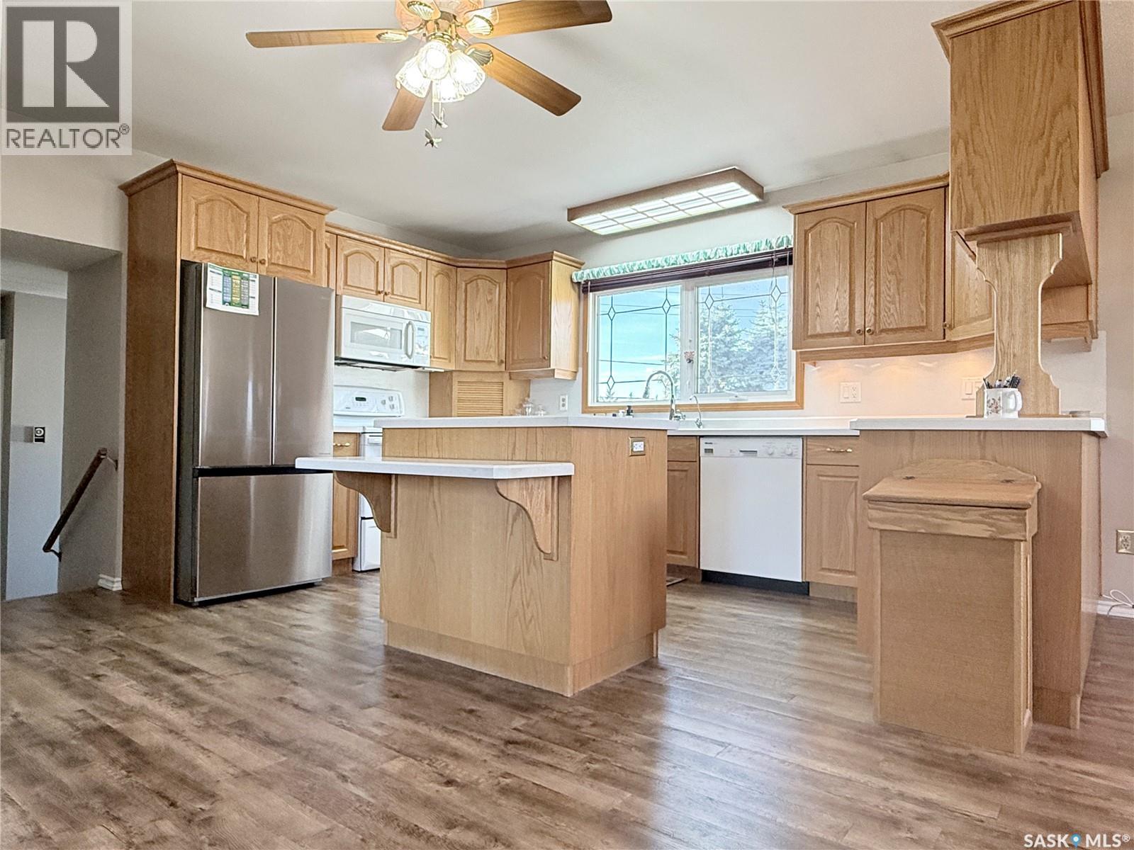 505 9th Avenue W, Melville, Saskatchewan  S0A 2P0 - Photo 7 - SK021924