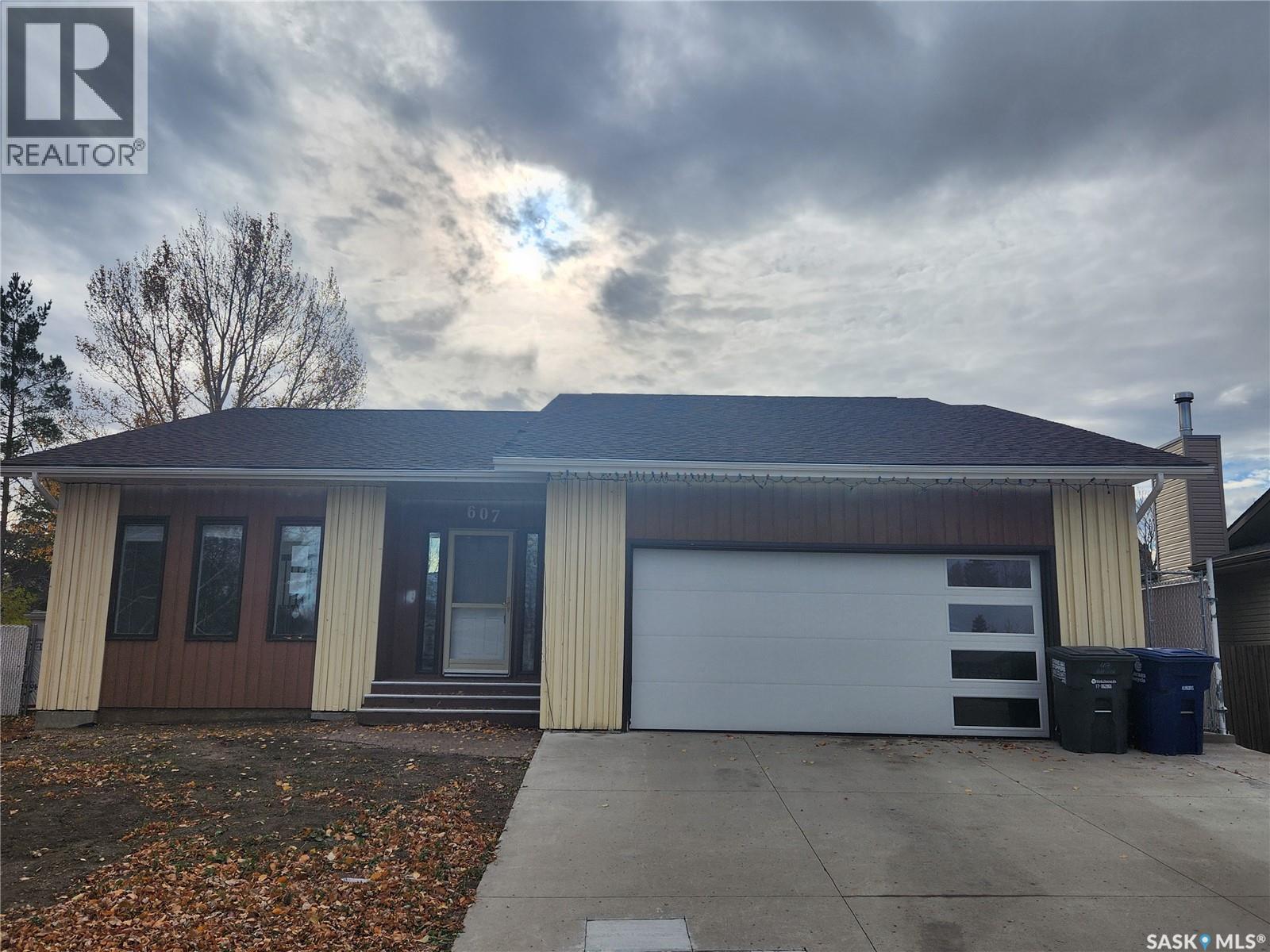 607 Addie CRESCENT, Saskatoon, Saskatchewan