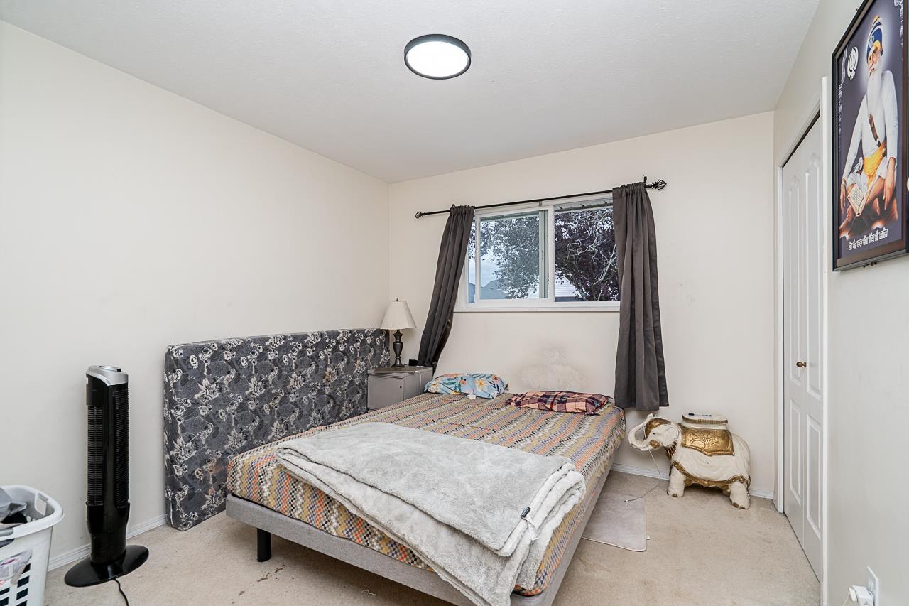 18661 56 Avenue Avenue, Surrey, British Columbia  V3S 7Y2 - Photo 16 - R3062479