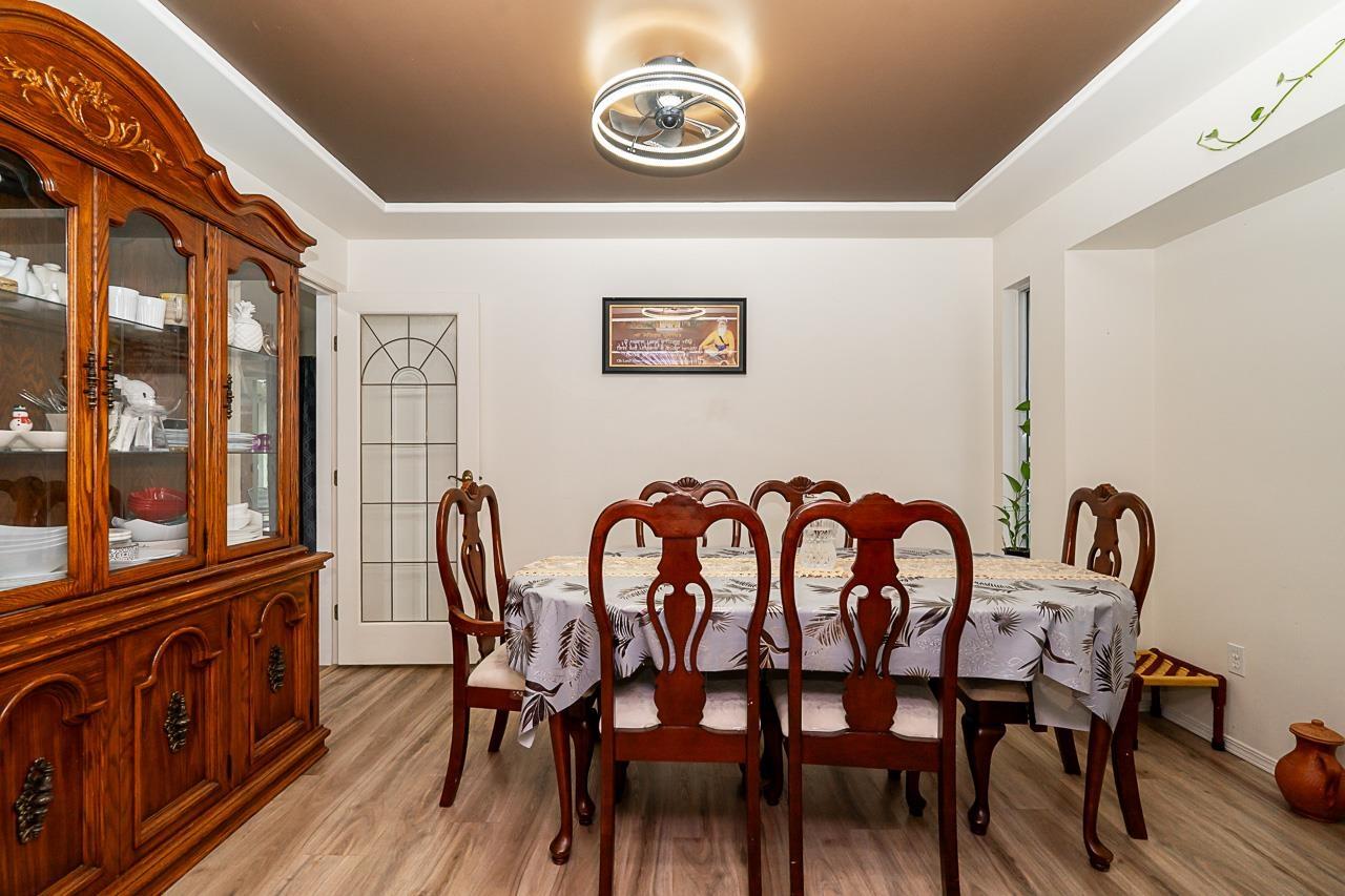 18661 56 Avenue Avenue, Surrey, British Columbia  V3S 7Y2 - Photo 5 - R3062479