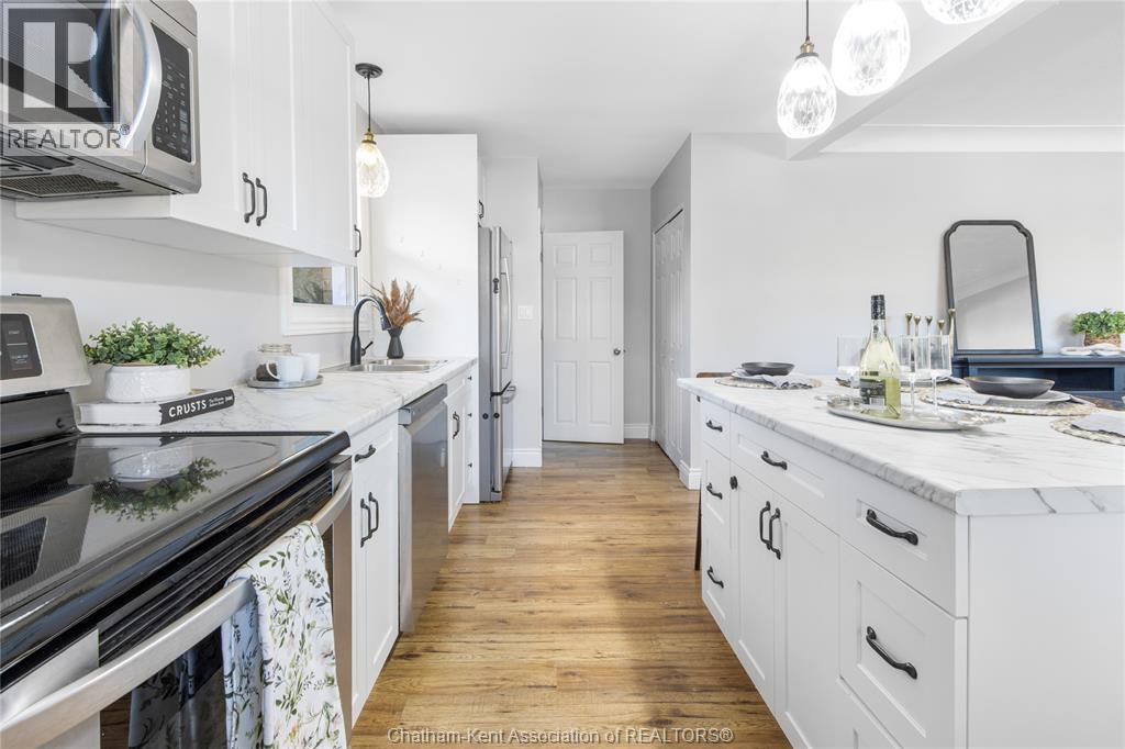 28 Spurgeon Drive, Chatham, Ontario  N7L 3W5 - Photo 5 - 25027414