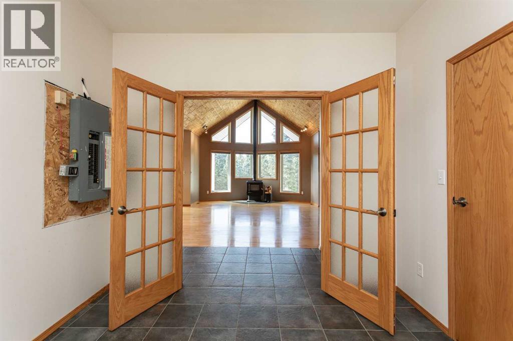 126 4th Street, Leslieville, Alberta  T0M 1H0 - Photo 21 - A2245769