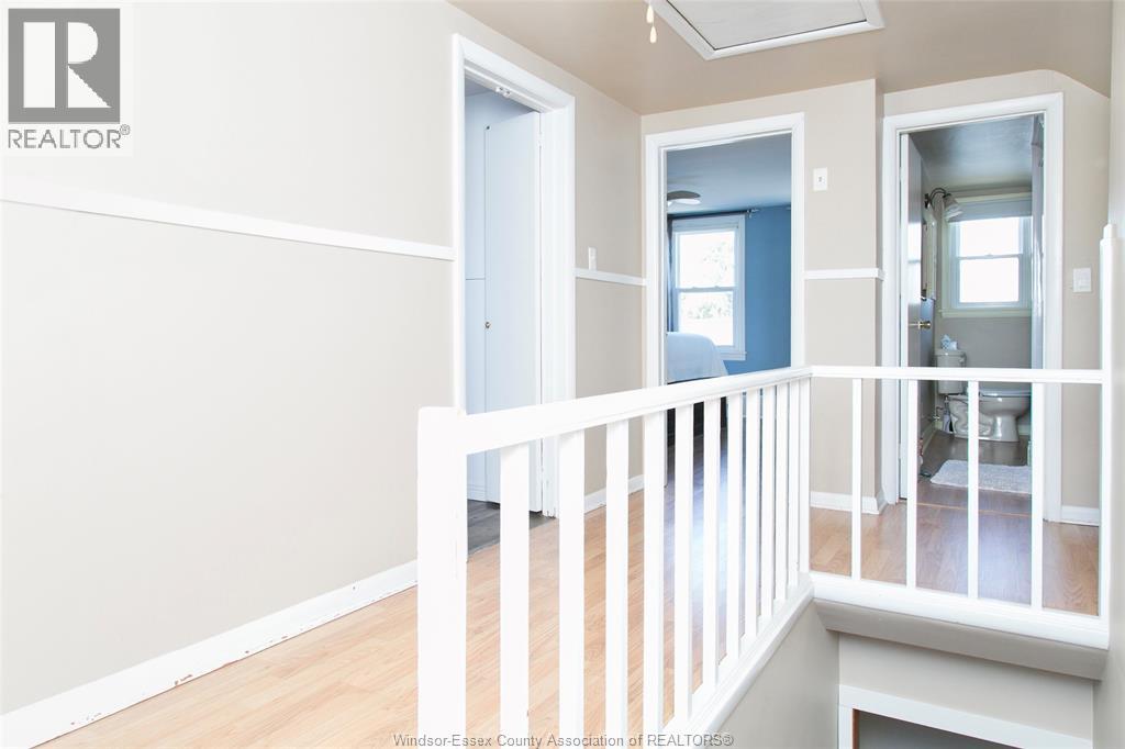 1990 Ypres, Windsor, Ontario  N8W 1S8 - Photo 11 - 25027489