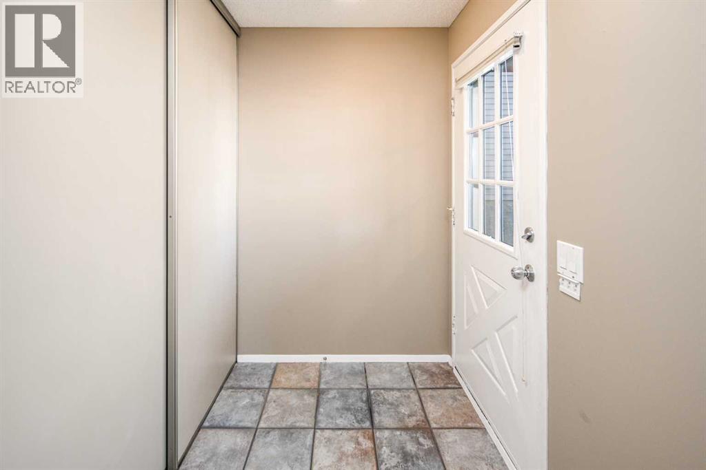 27 Strathearn Crescent Sw, Calgary, Alberta  T3H 1K6 - Photo 20 - A2264872
