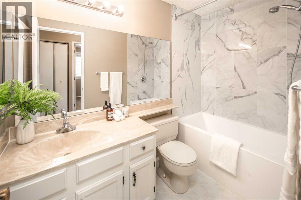 27 Strathearn Crescent Sw, Calgary, Alberta  T3H 1K6 - Photo 28 - A2264872