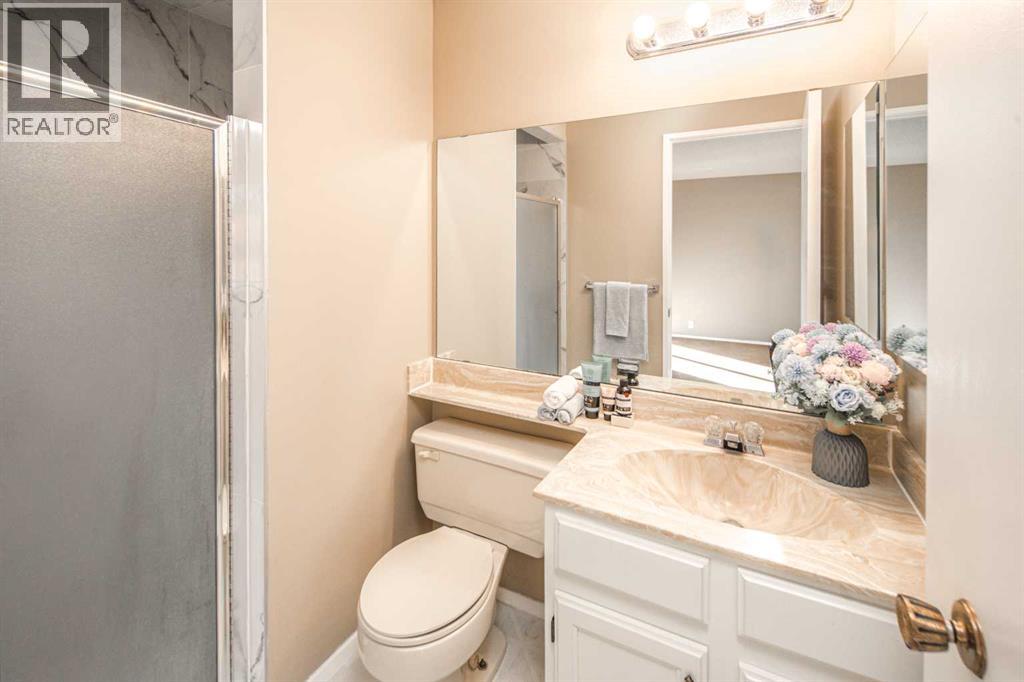 27 Strathearn Crescent Sw, Calgary, Alberta  T3H 1K6 - Photo 24 - A2264872