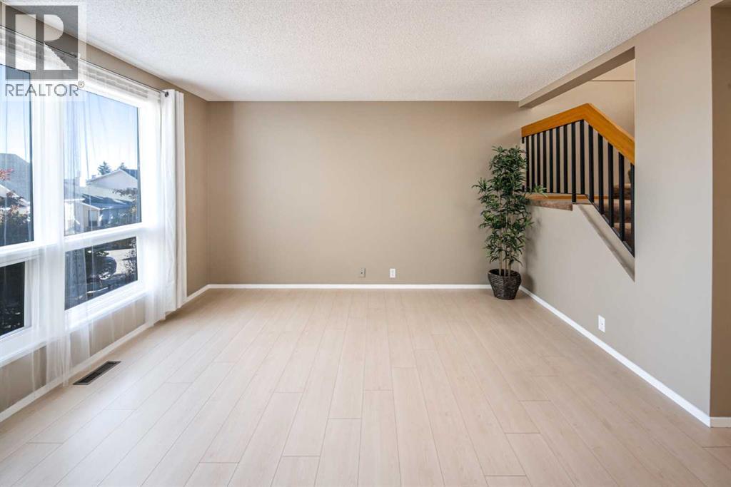 27 Strathearn Crescent Sw, Calgary, Alberta  T3H 1K6 - Photo 13 - A2264872