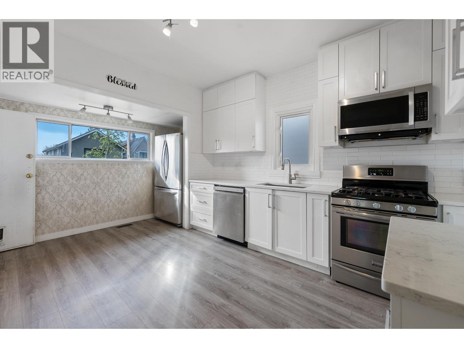 1732 E 3rd Avenue, Vancouver, British Columbia  V5N 1H2 - Photo 14 - R3058393