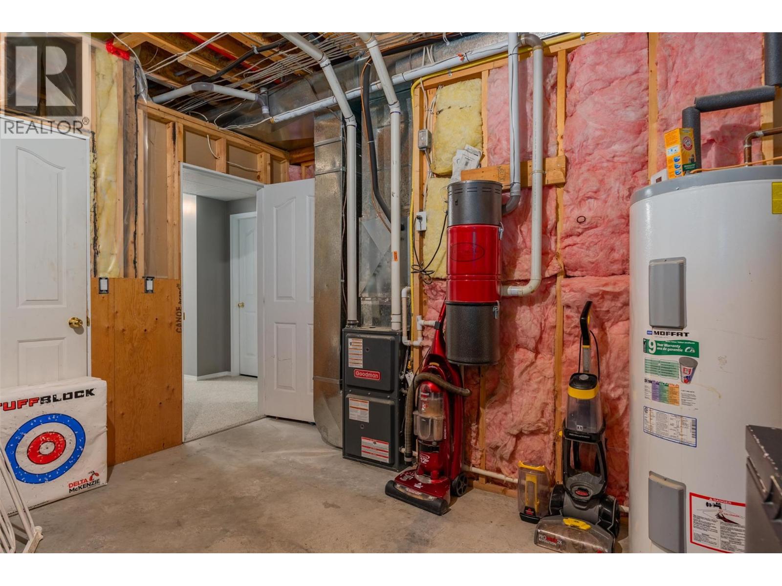 1518 3b Highway, Fruitvale, British Columbia  V0G 1L1 - Photo 36 - 10365751