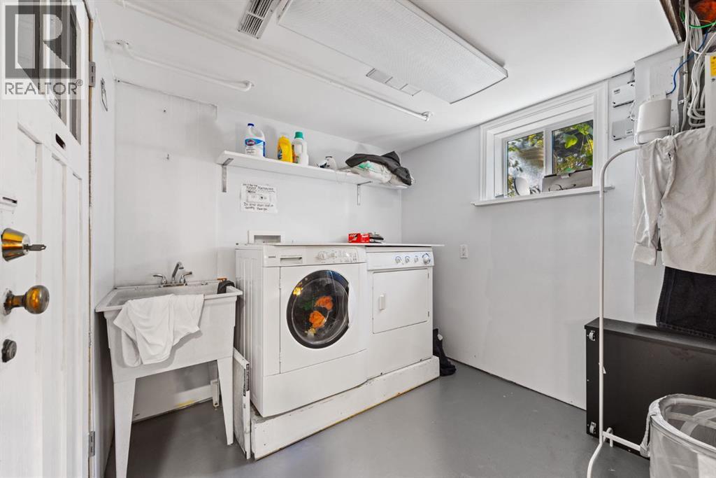 315 12 Avenue Nw, Calgary, Alberta  T2M 0C8 - Photo 21 - A2267675