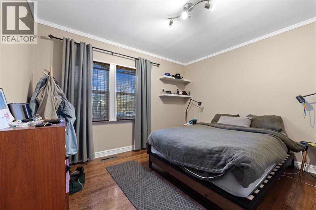 315 12 Avenue Nw, Calgary, Alberta  T2M 0C8 - Photo 9 - A2267675