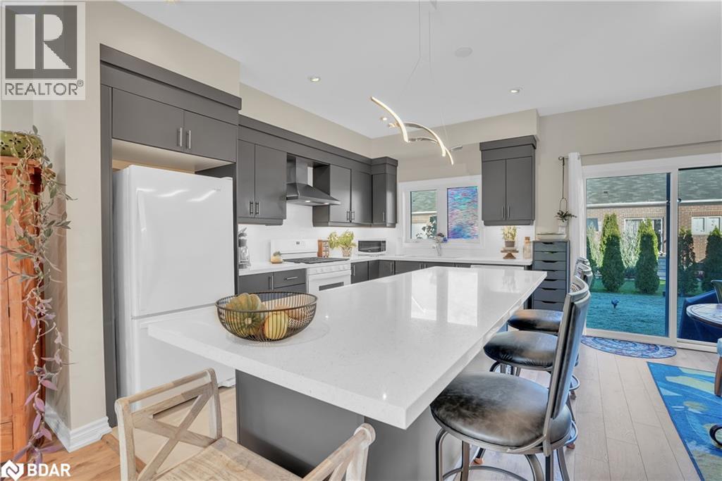 22 Bianca Crescent, Wasaga Beach, Ontario  L9Z 0H7 - Photo 3 - 40784175