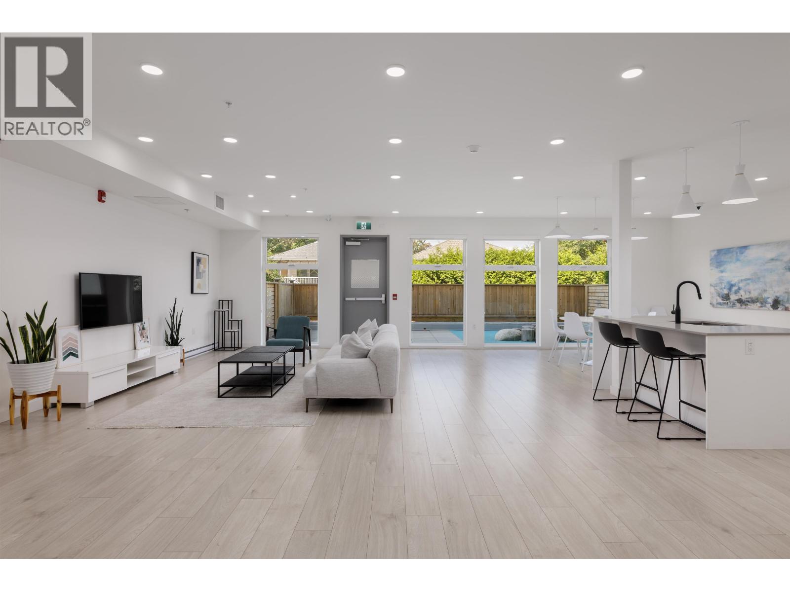 411 2345 Rindall Avenue, Coquitlam, British Columbia  V3C 1V3 - Photo 18 - R3062965