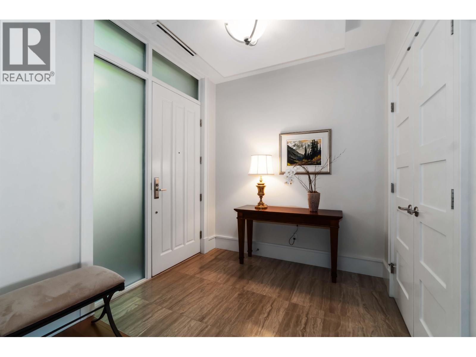 304 2535 Garden Court, West Vancouver, British Columbia  V7S 0A1 - Photo 7 - R3062981