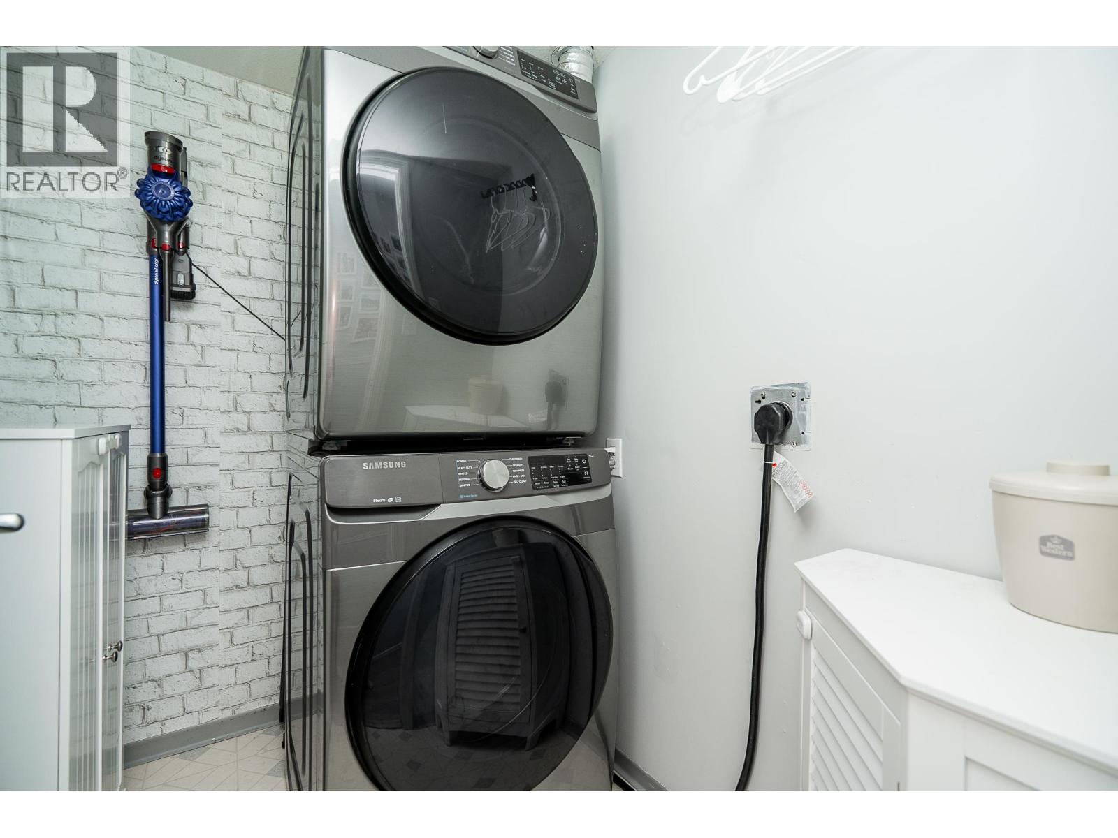 301 7465 Sandborne Avenue, Burnaby, British Columbia  V3N 4W7 - Photo 28 - R3062984