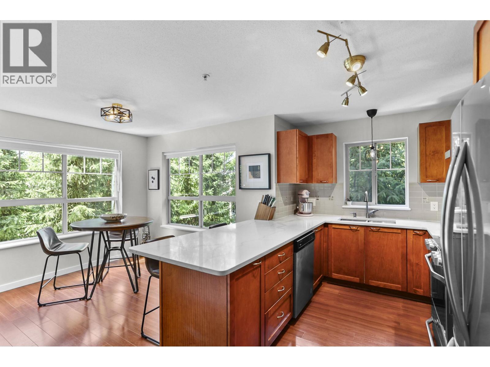 205 2958 Whisper Way, Coquitlam, British Columbia  V3E 3S7 - Photo 7 - R3062990