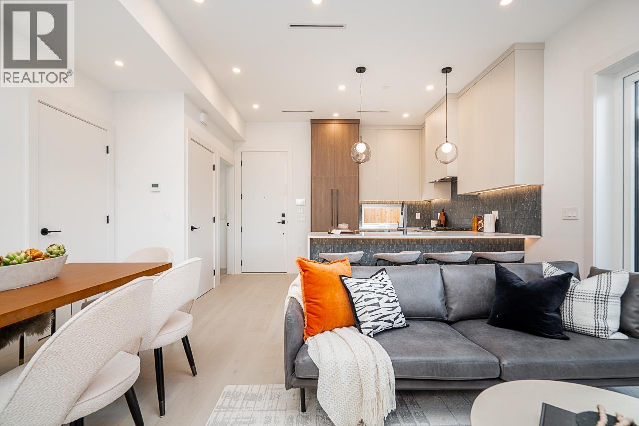 2 2460 Adanac Street, Vancouver, British Columbia  V5K 2M4 - Photo 4 - R3062993