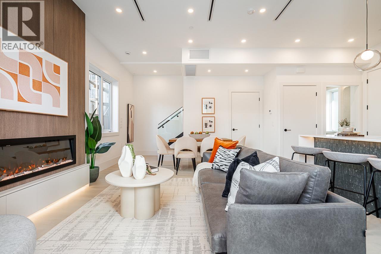 2 2460 Adanac Street, Vancouver, British Columbia  V5K 2M4 - Photo 7 - R3062993