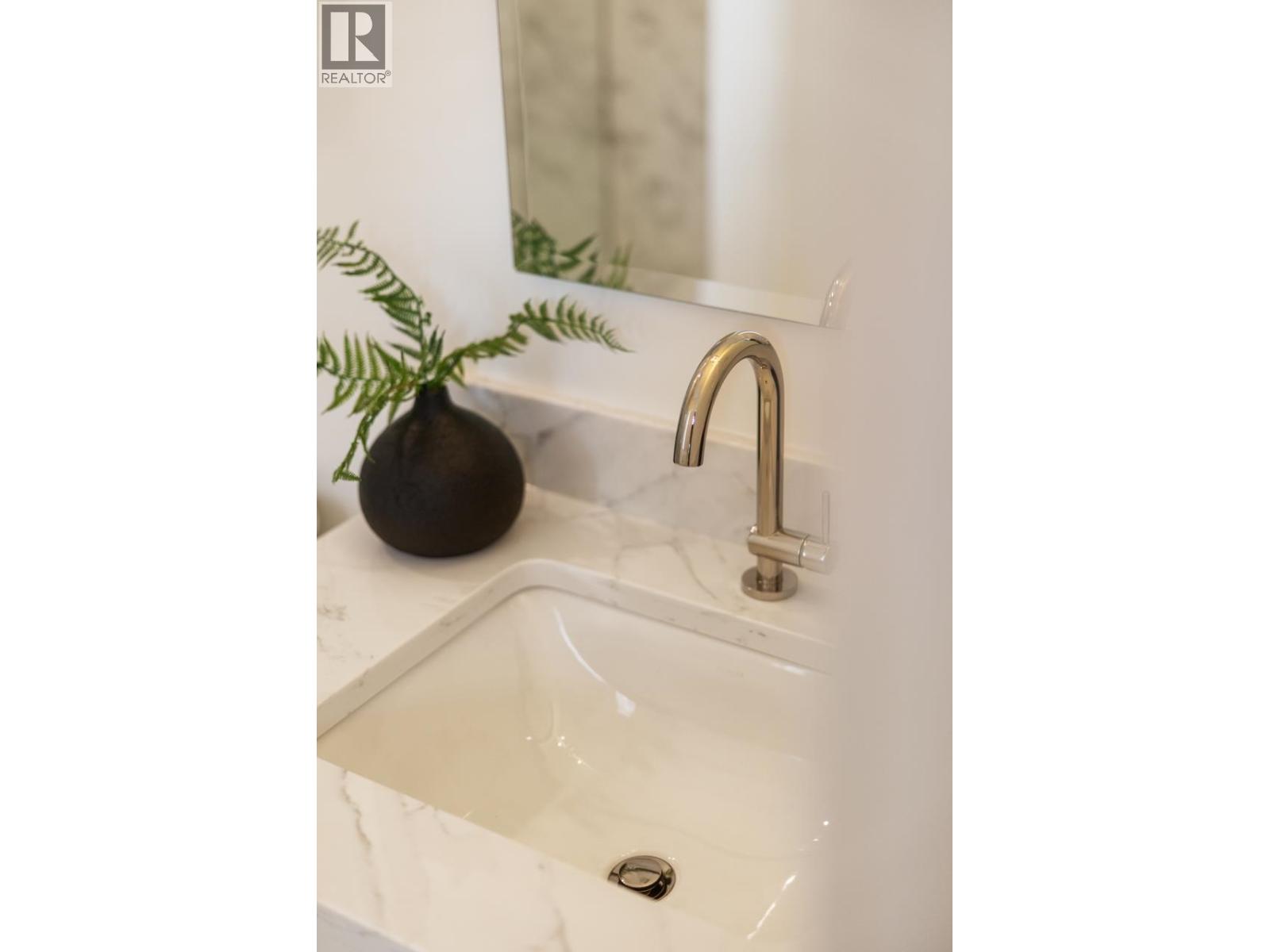 2053 E 4th Avenue, Vancouver, British Columbia  V5N 1K5 - Photo 12 - R3062994