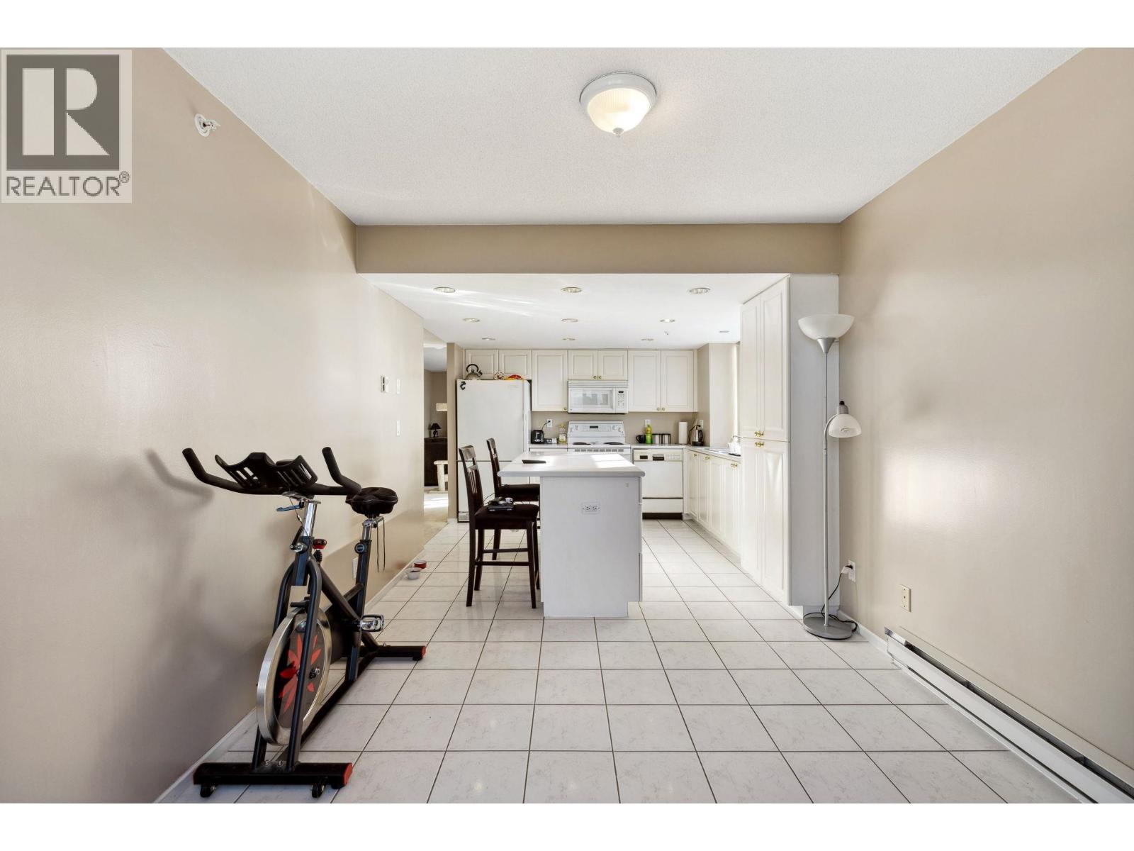 2204 739 Princess Street, New Westminster, British Columbia  V3M 6V6 - Photo 5 - R3063011