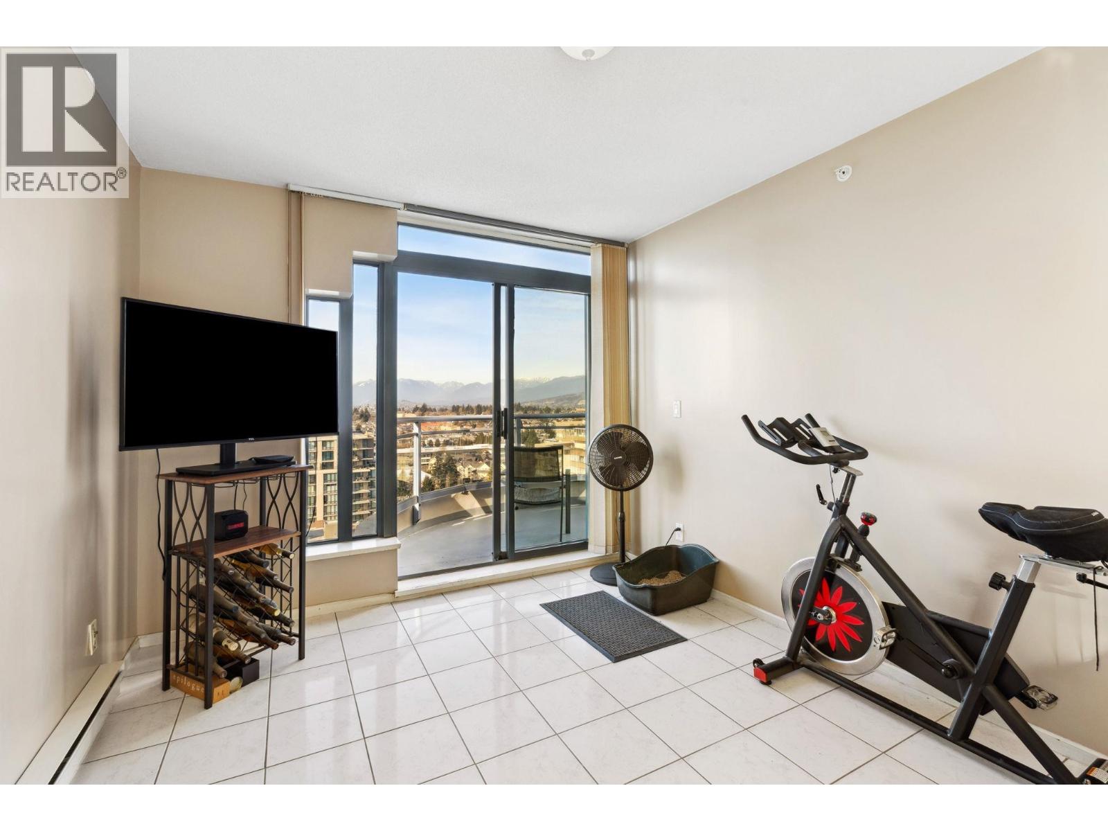 2204 739 Princess Street, New Westminster, British Columbia  V3M 6V6 - Photo 6 - R3063011