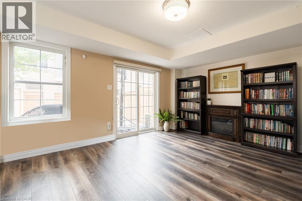 38 Archibald Mews, Toronto, Ontario  M1P 0A4 - Photo 4 - 40783936