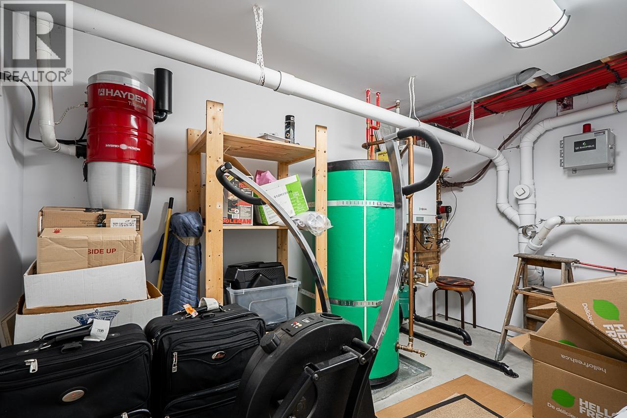 6792 Elwell Street, Burnaby, British Columbia  V5E 1K1 - Photo 28 - R3062970